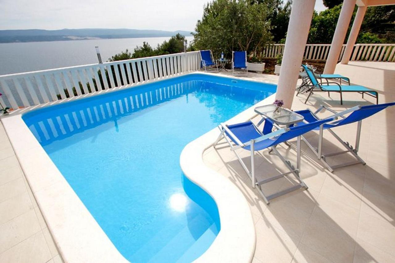 Adriatic Blue With Pool Apartment