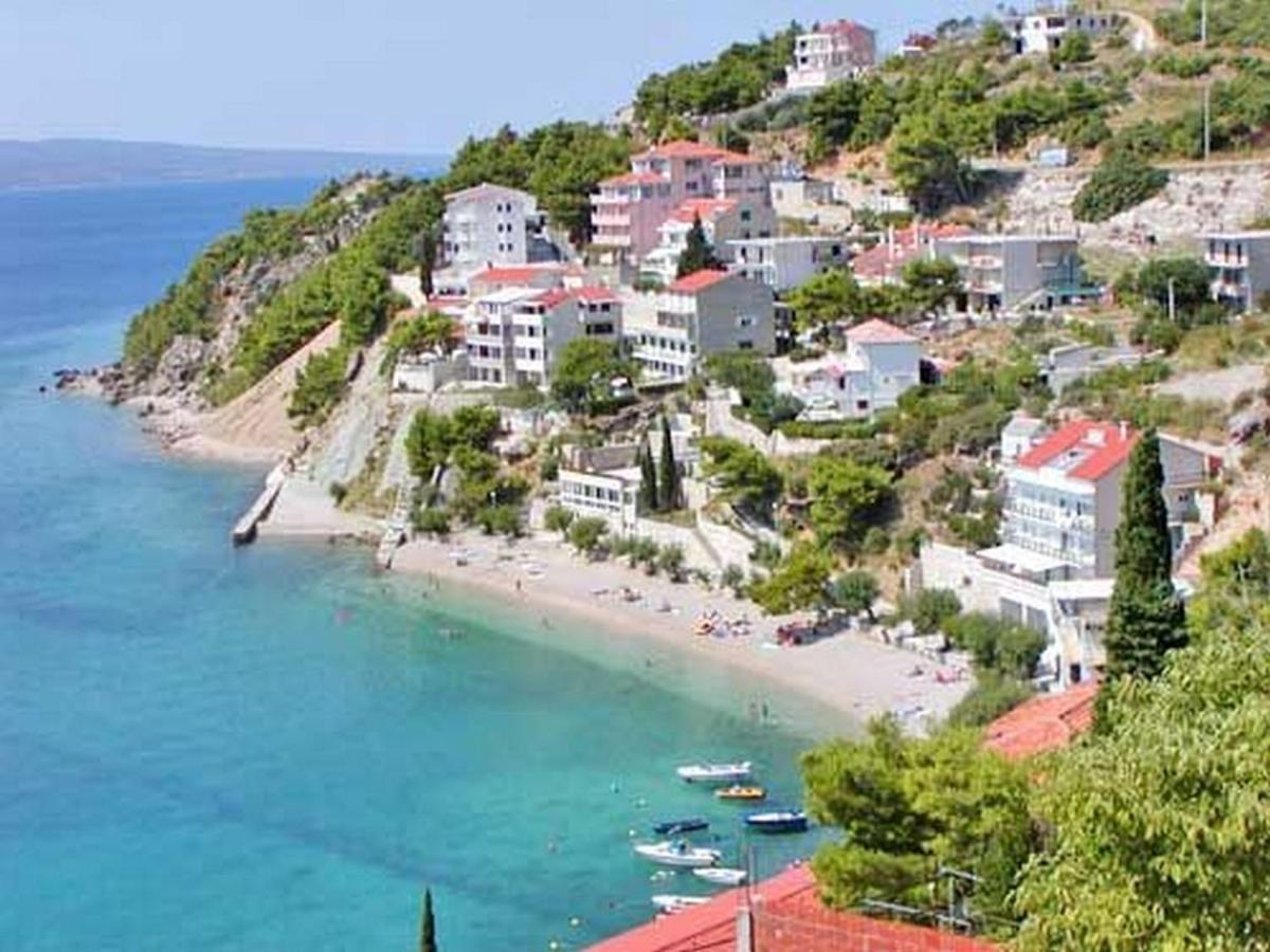 Adriatic Blue With Pool Apartment