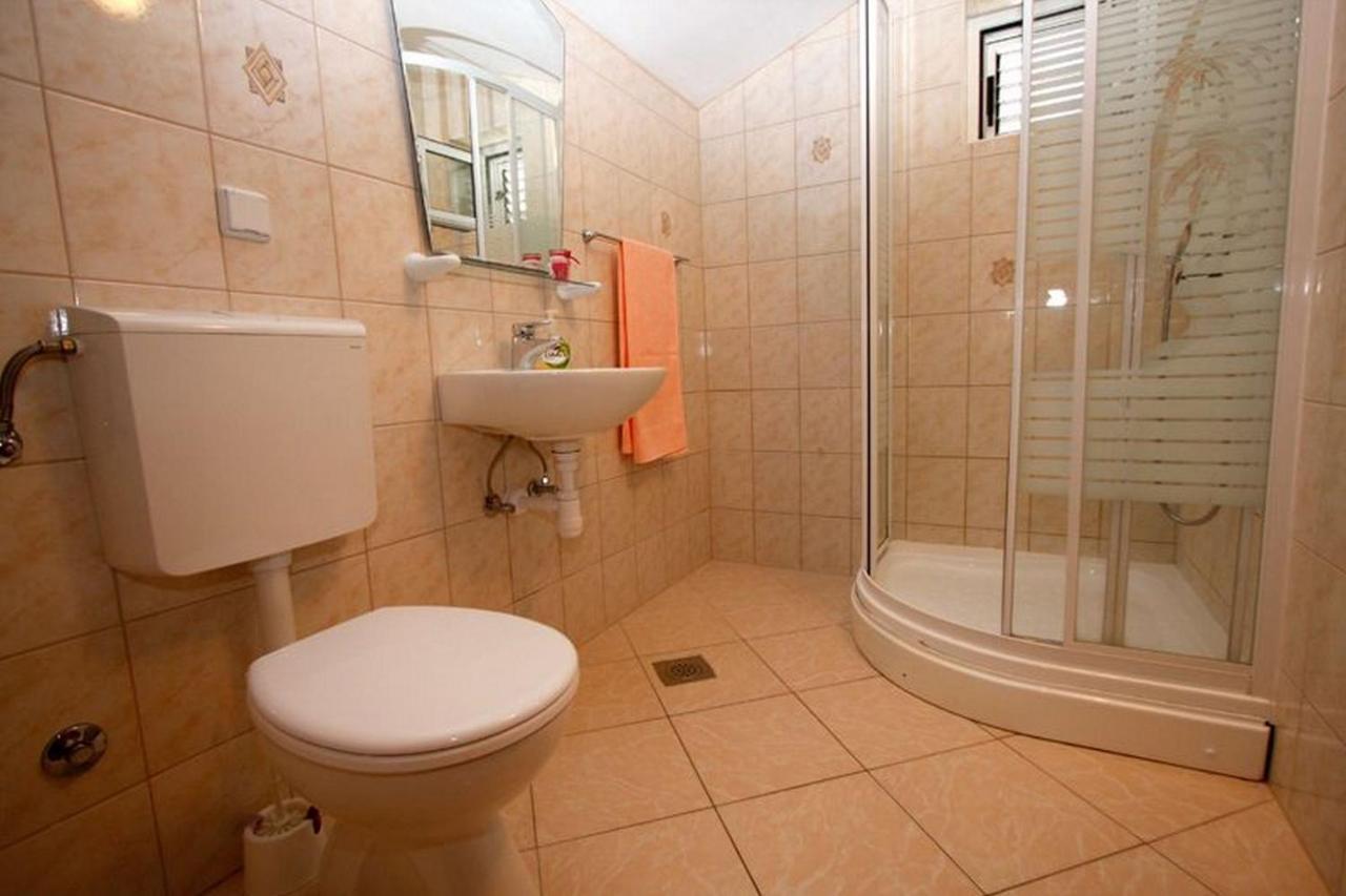 Adriatic Blue With Pool Apartment *